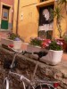 P1340984b.jpg (243.52 KiB) 15861 mal betrachtet Valloria mit den kunstvoll bemalten Haustüren